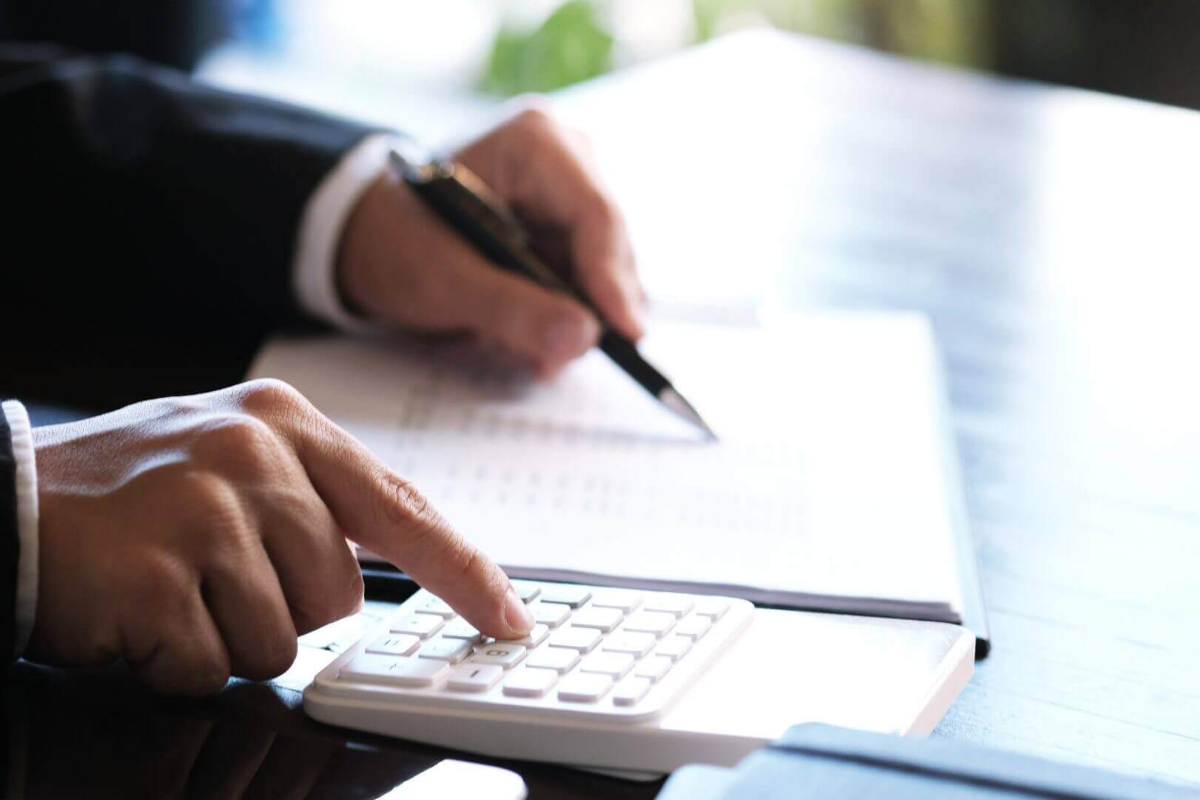 The True Cost of Convenience: Calculating Your Hourly Wage vs Expenses