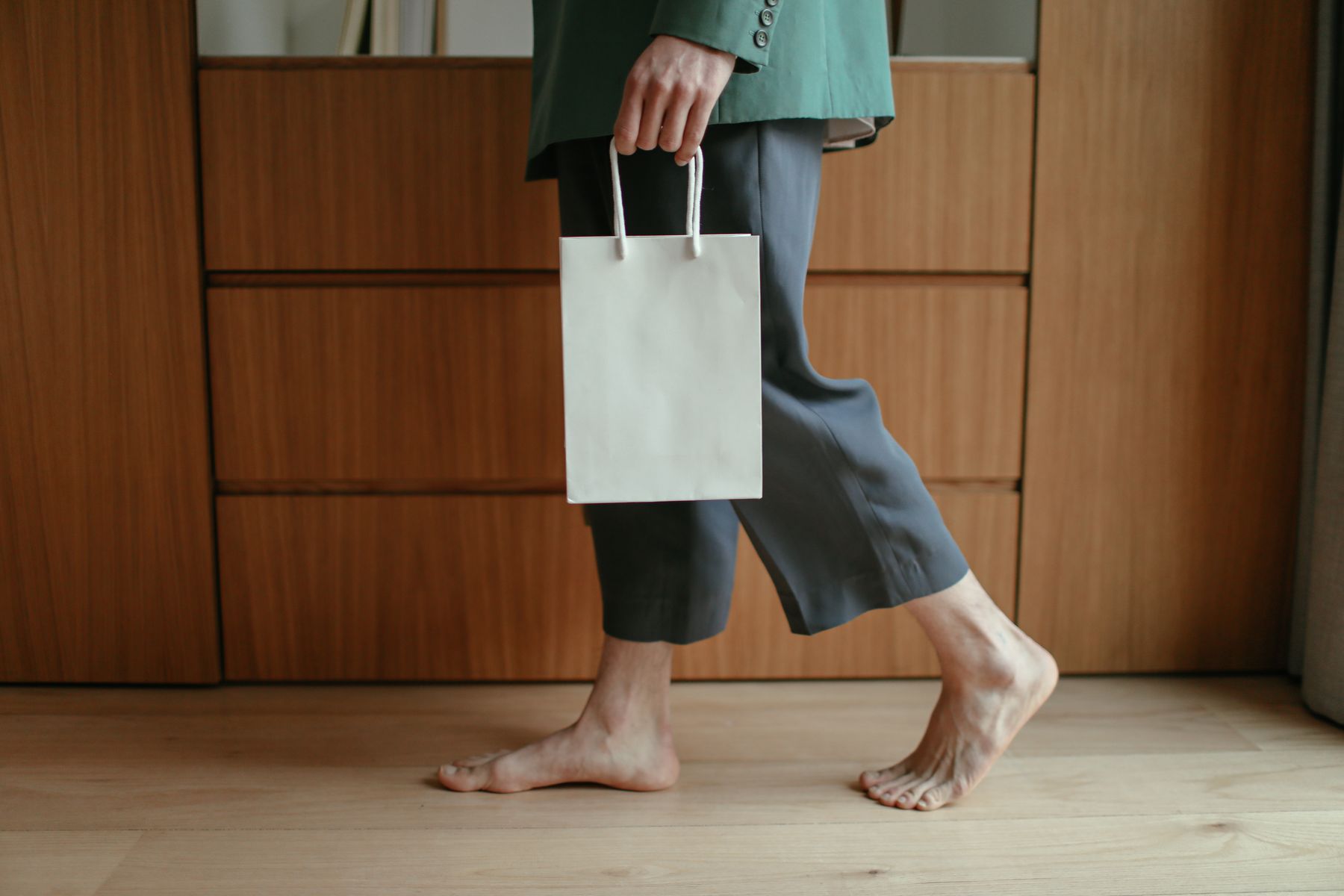 How Minimalism Reduces Lifestyle Creep