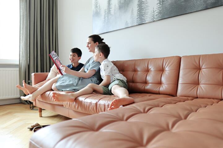 Teaching Your Family About Minimalism Without Being a Grinch
