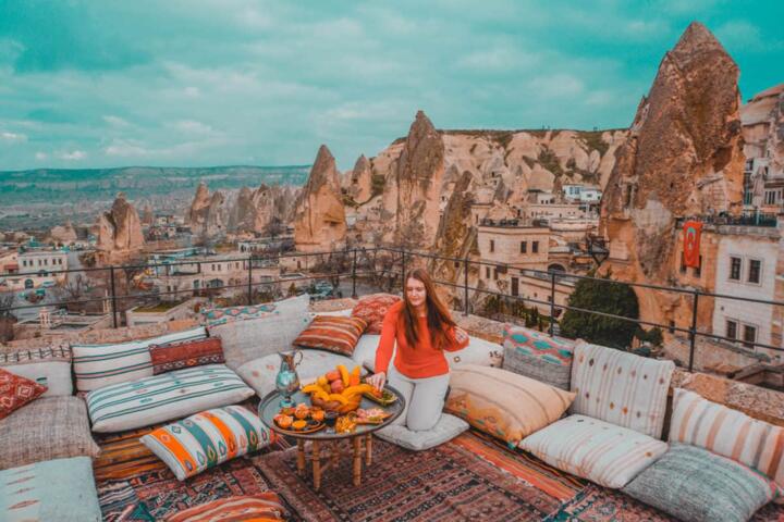 Living in Turkey: Pros and Cons of a Hyper-Inflationary Economy