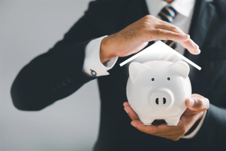 Cash Cushions and Yield Shields: Protecting Your Portfolio