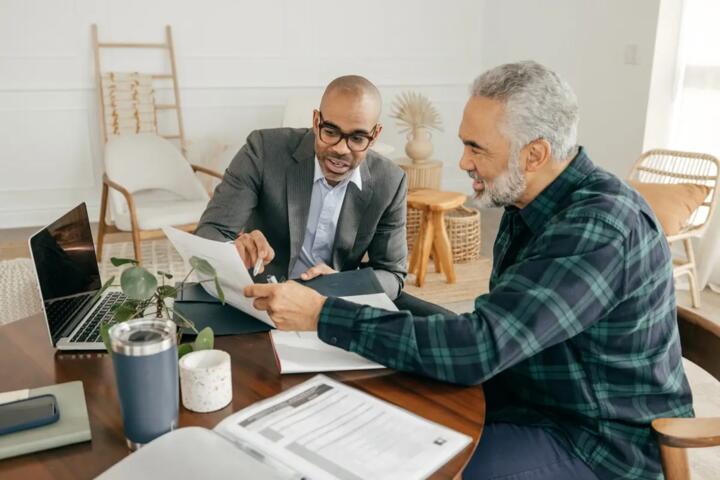 Tax-Advantaged Investing: Maximizing ISA, 401k, or Private Pensions