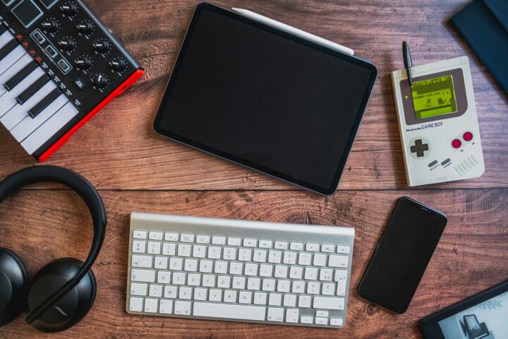 How to Declutter Your Digital Life: Files, Emails, and Subscriptions