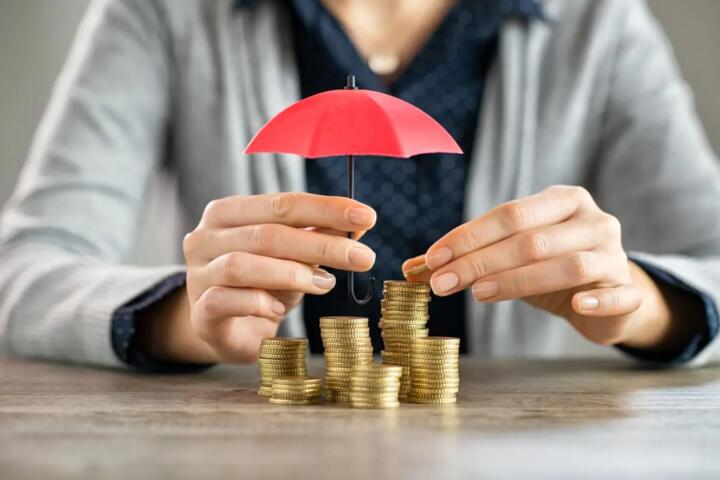The Difference Between Saving Rate and Returns
