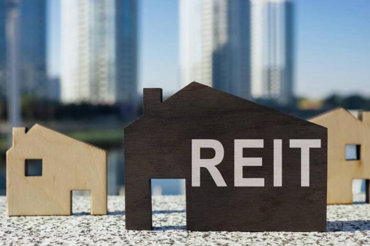 REITs vs Physical Real Estate: Which is Better for Passive Income?